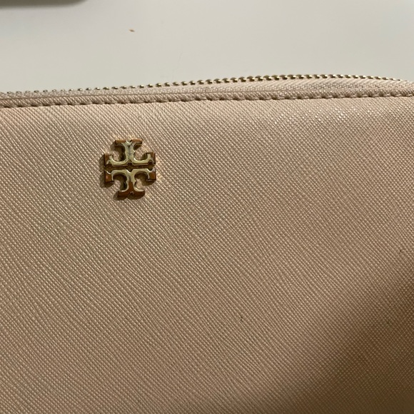 Full size light pink wallet - Picture 6 of 6